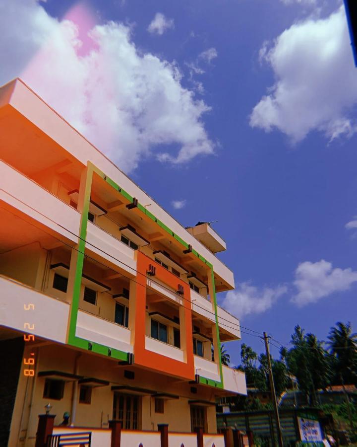 Homestay Mungaru Homestay, Talaguppa Sagar (Karnataka)