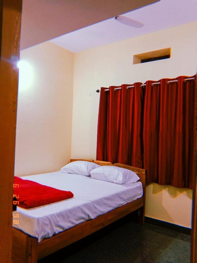 Mungaru Homestay, Talaguppa *