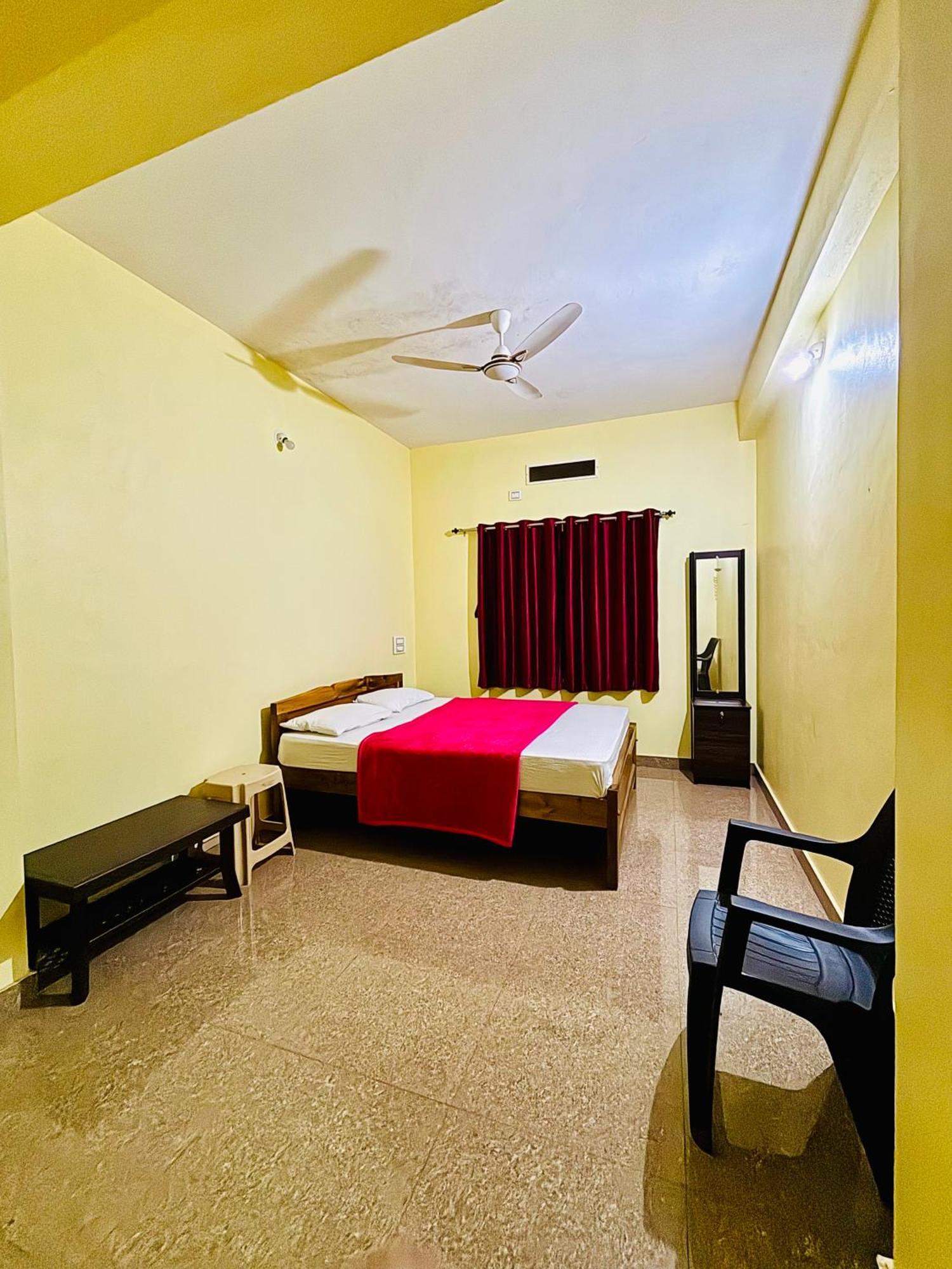 Mungaru Homestay, Talaguppa